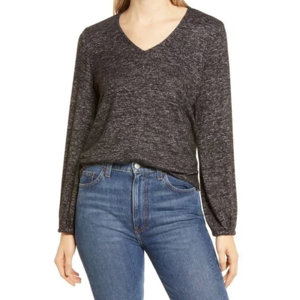 Bobeau Black V-Neck Marled Long Sleeve Top